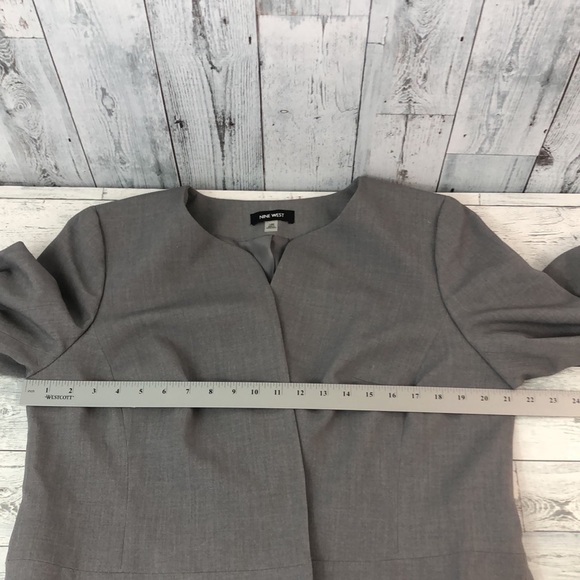 Nine West Gray Blazer Grommet Detailing 14W - Picture 8 of 10